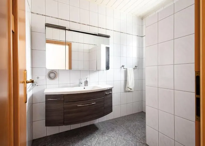 4-bedroom House & Large Garden * Bécs